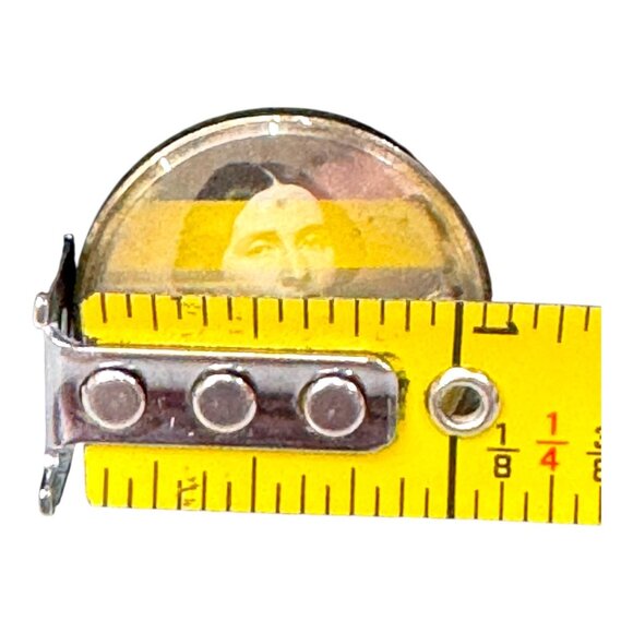 Vintage Collectible Historical Portrait Button Antique Memorabilia Woman Dress - Picture 3 of 4